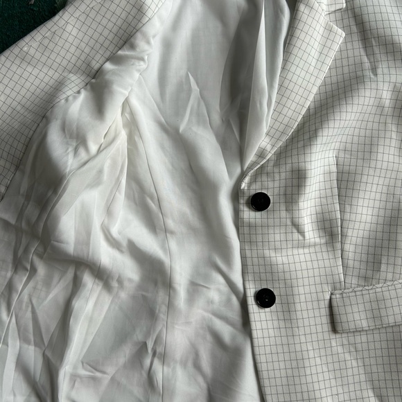 Nine West Cropped Grid Blazer, size 6 - Picture 3 of 5
